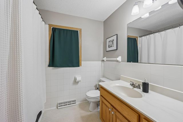 10121 96th Place N, Maple Grove, MN 55369