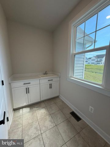 23766 GREAT BEND LN, Aldie, VA 20105