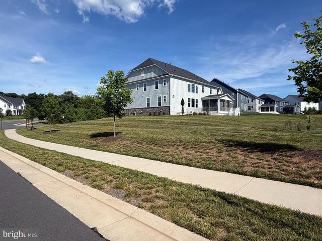 23766 GREAT BEND LN, Aldie, VA 20105