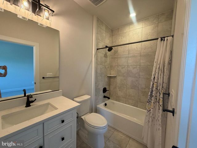 23766 GREAT BEND LN, Aldie, VA 20105
