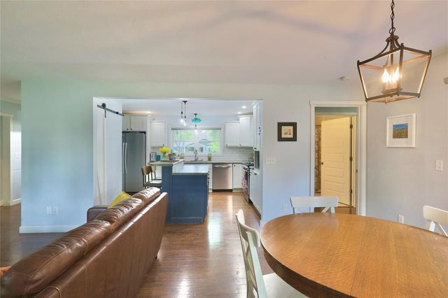 312 Mitchell Avenue, Eau Claire, WI 54701