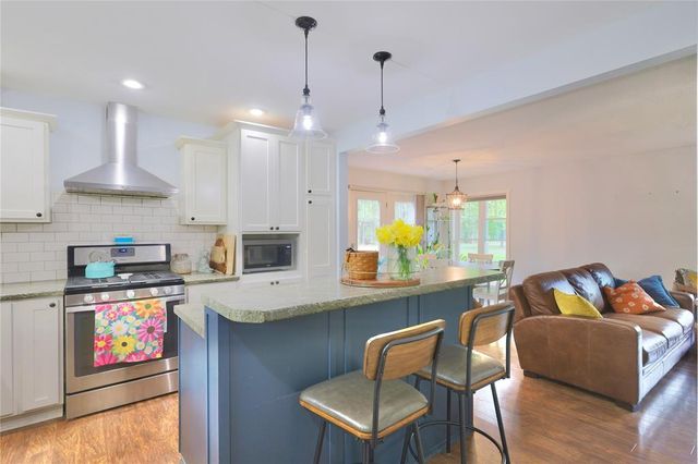 312 Mitchell Avenue, Eau Claire, WI 54701