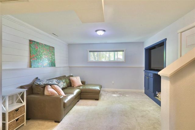 312 Mitchell Avenue, Eau Claire, WI 54701