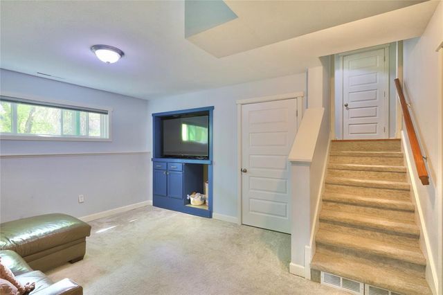 312 Mitchell Avenue, Eau Claire, WI 54701