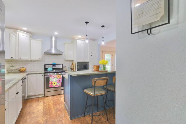 312 Mitchell Avenue, Eau Claire, WI 54701