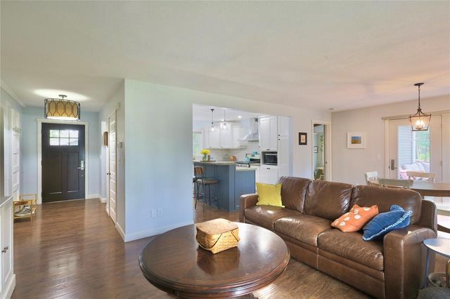 312 Mitchell Avenue, Eau Claire, WI 54701