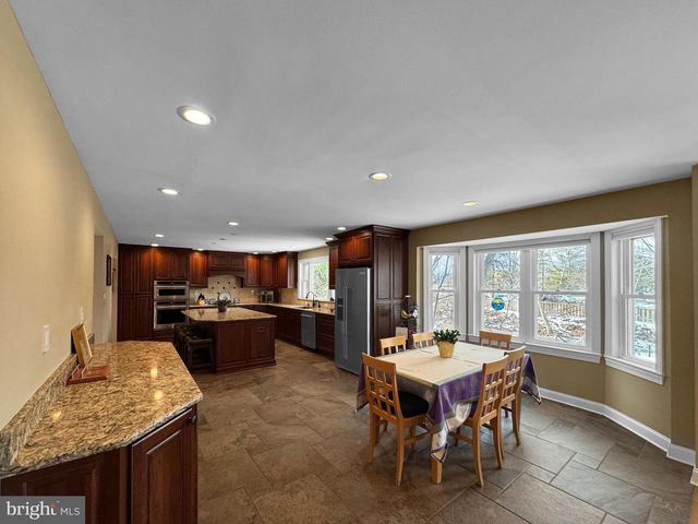 188 FREELAND DR, Collegeville, PA 19426