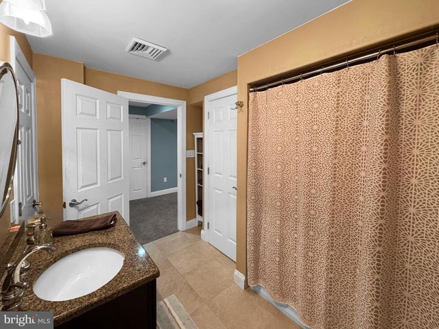 188 FREELAND DR, Collegeville, PA 19426