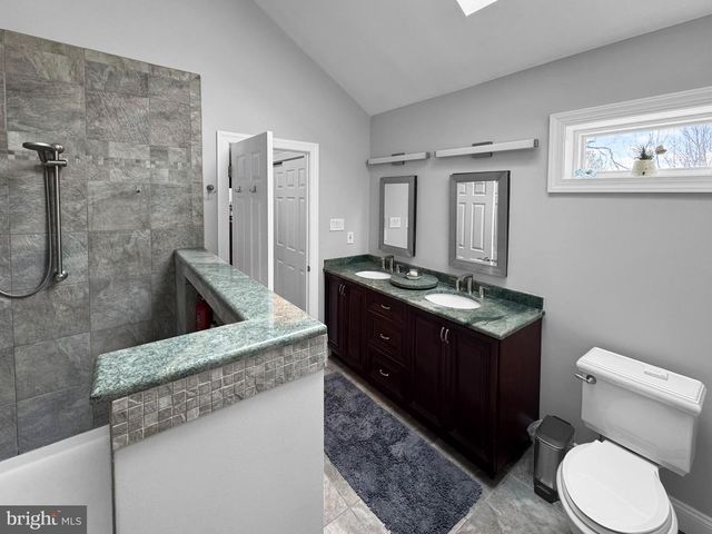 188 FREELAND DR, Collegeville, PA 19426