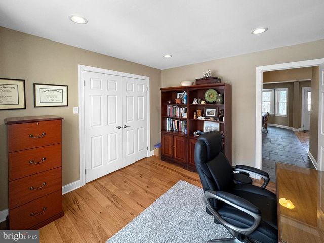 188 FREELAND DR, Collegeville, PA 19426