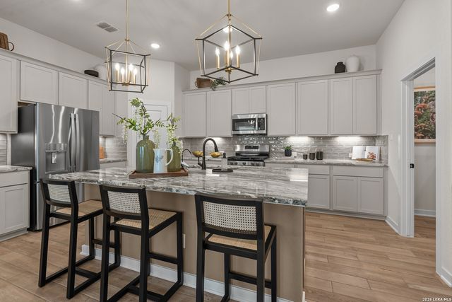 9440 Hidden Stone, Schertz, TX 78154