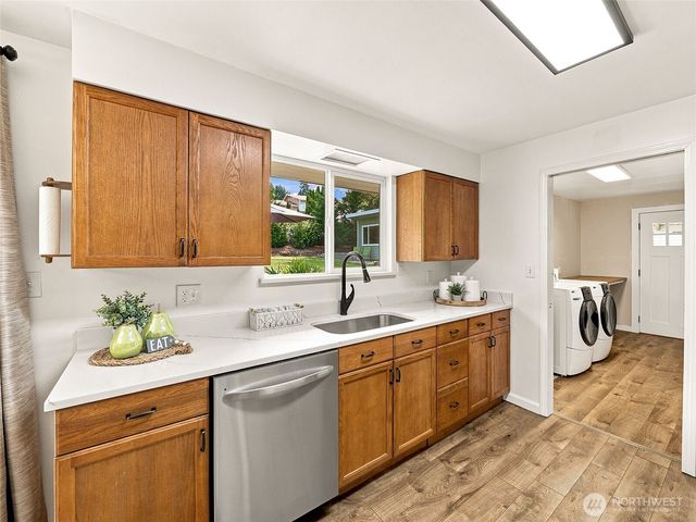 21638 94th Place S, Kent, WA 98031