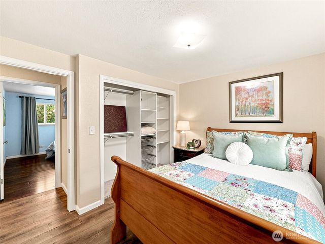 21638 94th Place S, Kent, WA 98031