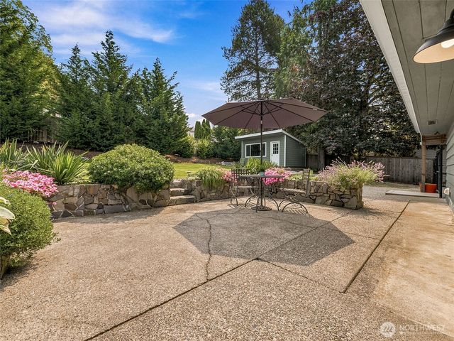 21638 94th Place S, Kent, WA 98031