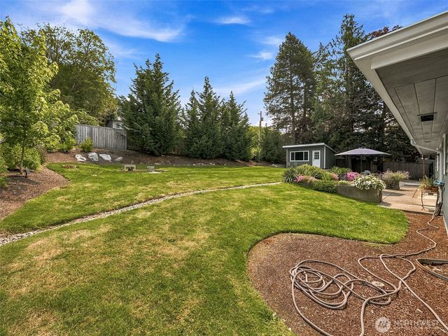 21638 94th Place S, Kent, WA 98031