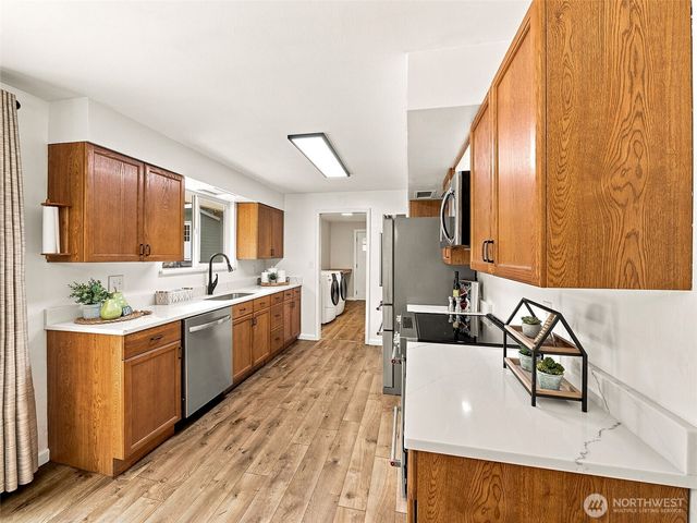 21638 94th Place S, Kent, WA 98031
