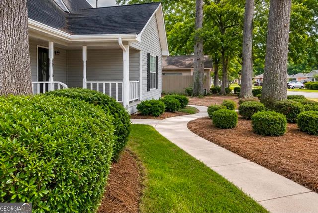 419 Sentry Oak Drive, Centerville, GA 31028