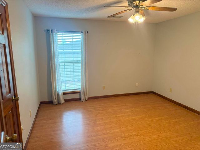 419 Sentry Oak Drive, Centerville, GA 31028