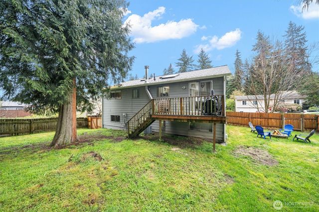 32917 33rd Ave SW, Federal Way, WA 98023