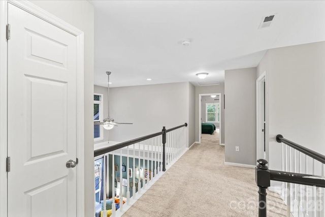 4519 Crownvista Drive, Charlotte, NC 28269