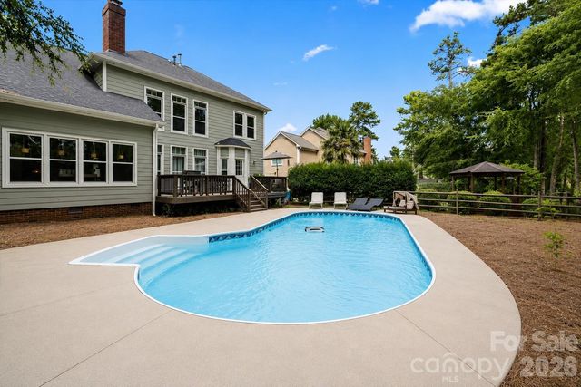 4519 Crownvista Drive, Charlotte, NC 28269