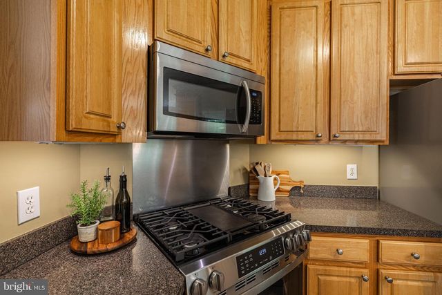 11004 PLUME CT, Fredericksburg, VA 22407
