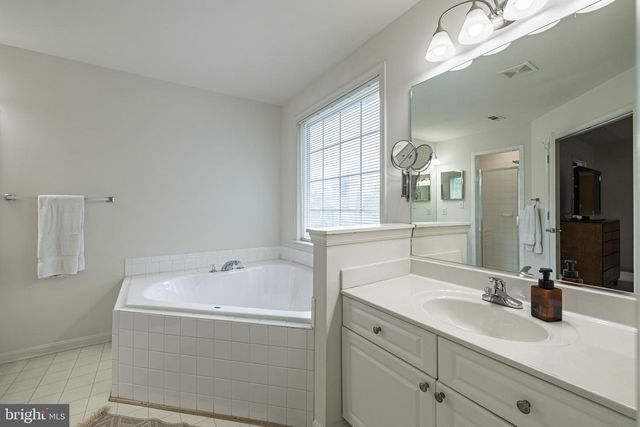 11004 PLUME CT, Fredericksburg, VA 22407