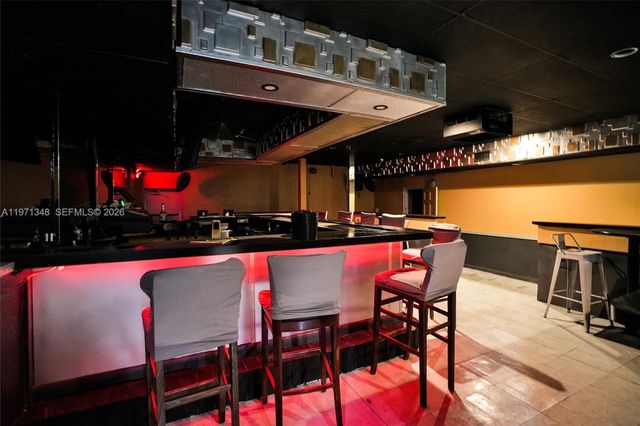 2990 W Sunrise Boulevard, Fort Lauderdale, FL 33311