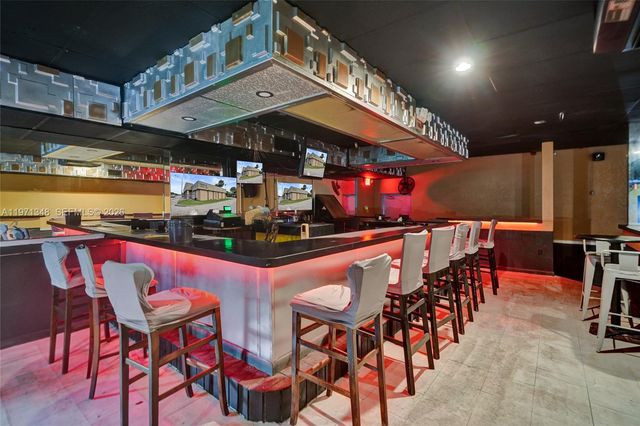 2990 W Sunrise Boulevard, Fort Lauderdale, FL 33311