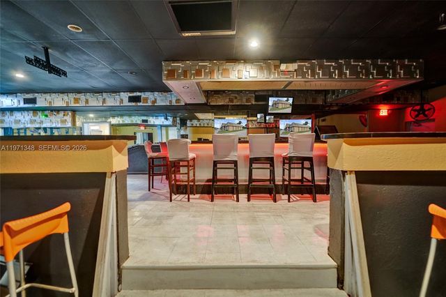 2990 W Sunrise Boulevard, Fort Lauderdale, FL 33311