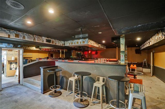 2990 W Sunrise Boulevard, Fort Lauderdale, FL 33311