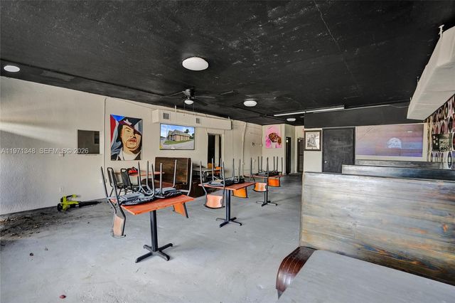 2990 W Sunrise Boulevard, Fort Lauderdale, FL 33311