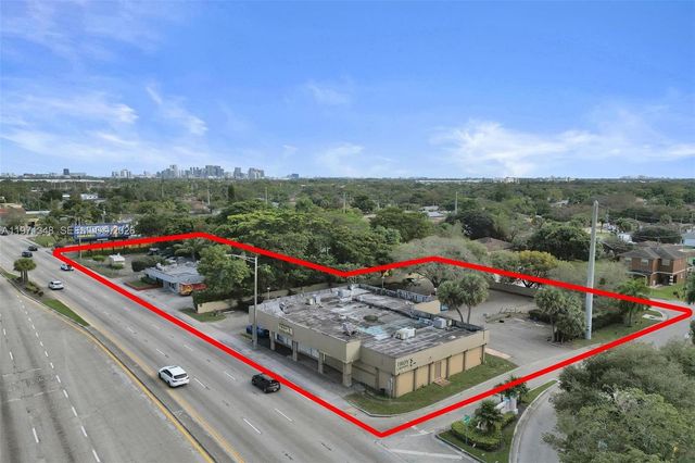 2990 W Sunrise Boulevard, Fort Lauderdale, FL 33311