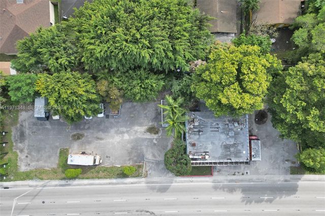 2990 W Sunrise Boulevard, Fort Lauderdale, FL 33311