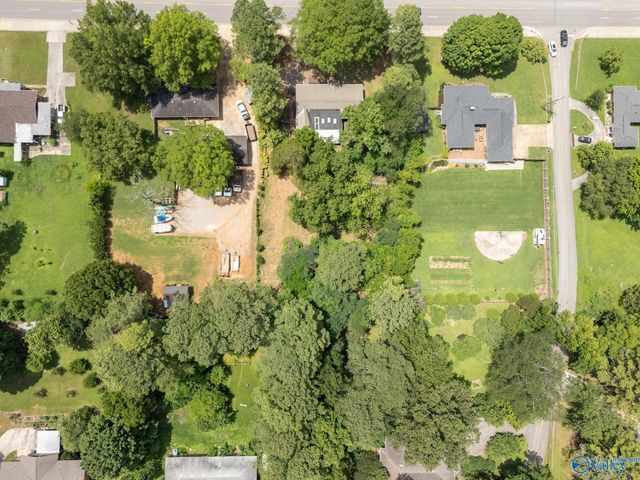 703 Weatherly Road, Huntsville, AL 35803