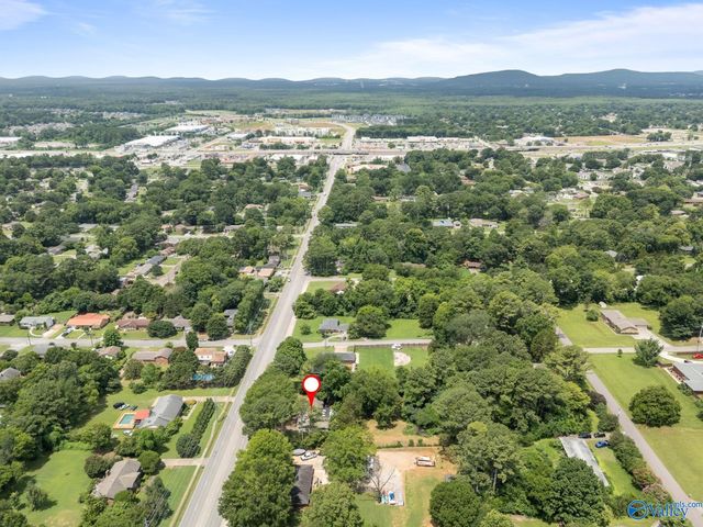 703 Weatherly Road, Huntsville, AL 35803