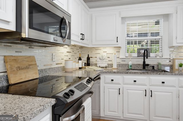 15 Davis Road, Jefferson, GA 30549