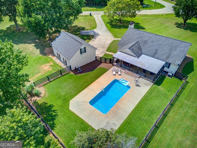 15 Davis Road, Jefferson, GA 30549