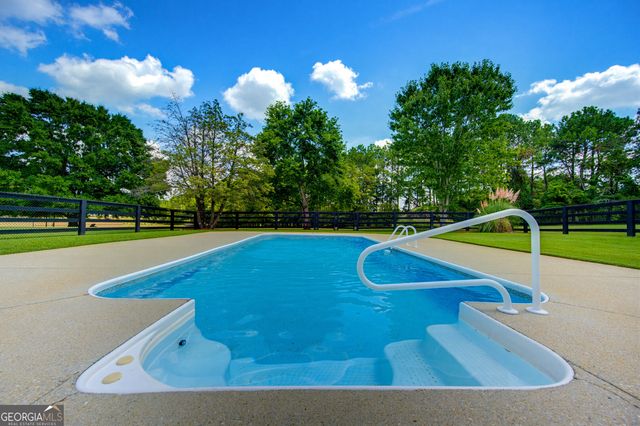 15 Davis Road, Jefferson, GA 30549