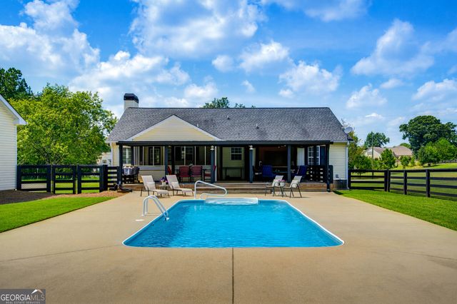 15 Davis Road, Jefferson, GA 30549