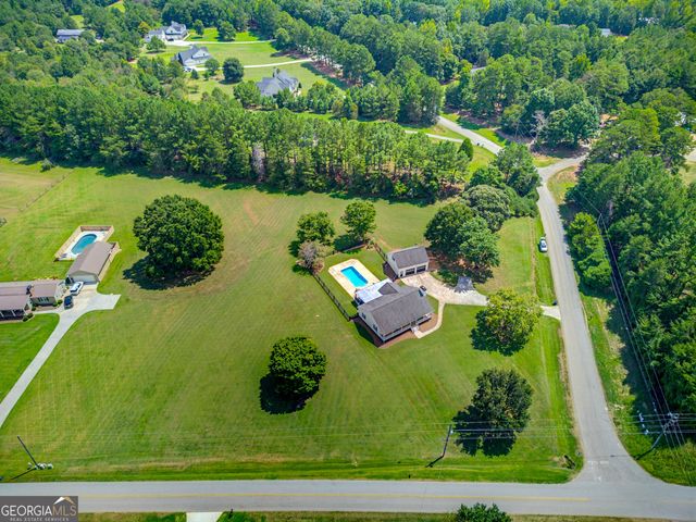 15 Davis Road, Jefferson, GA 30549