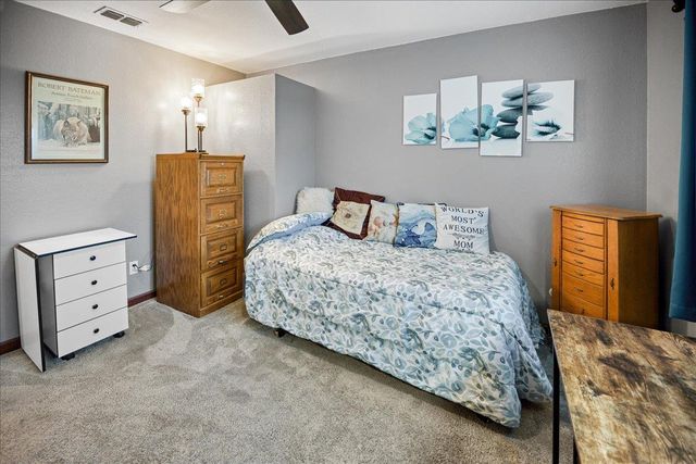 5908 Hickorywood Way, Citrus Heights, CA 95621