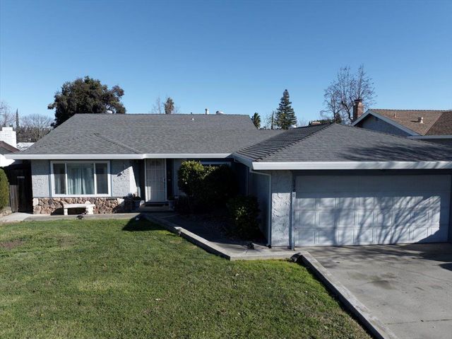 5908 Hickorywood Way, Citrus Heights, CA 95621