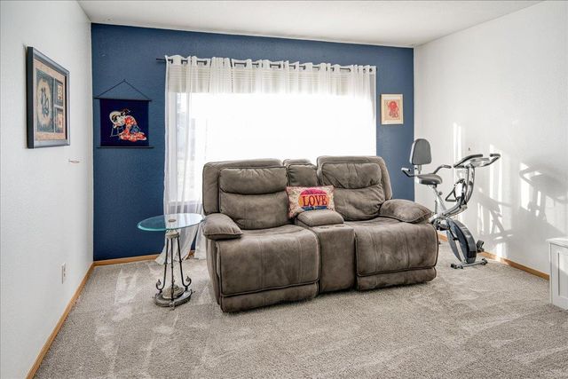 5908 Hickorywood Way, Citrus Heights, CA 95621