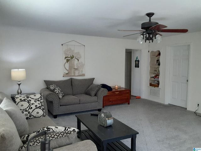 2001 CHENOOR ROAD, Birmingham, AL 35217