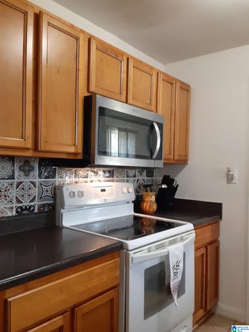 2001 CHENOOR ROAD, Birmingham, AL 35217