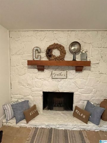 2001 CHENOOR ROAD, Birmingham, AL 35217