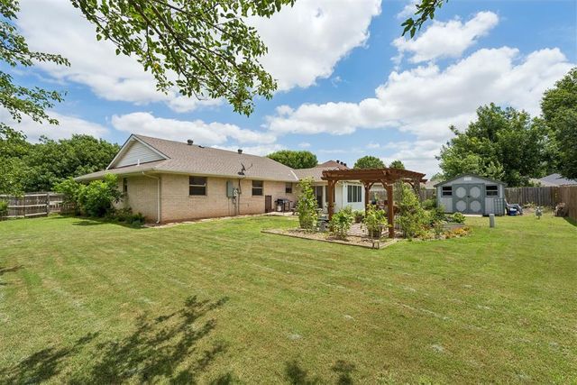 5309 Mackelman Drive, Oklahoma City, OK 73135