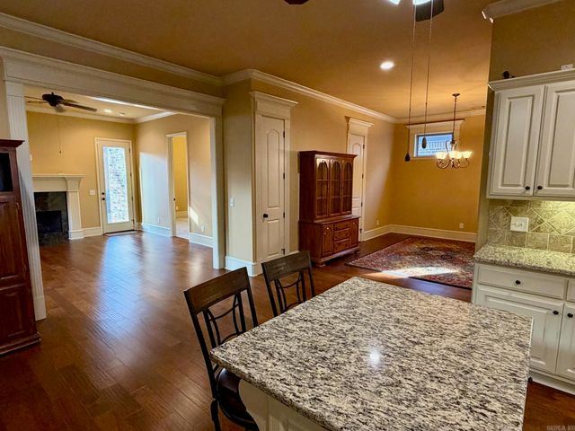 31 Juniel Point, Little Rock, AR 72211