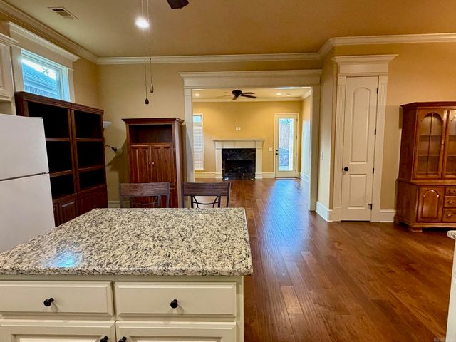 31 Juniel Point, Little Rock, AR 72211